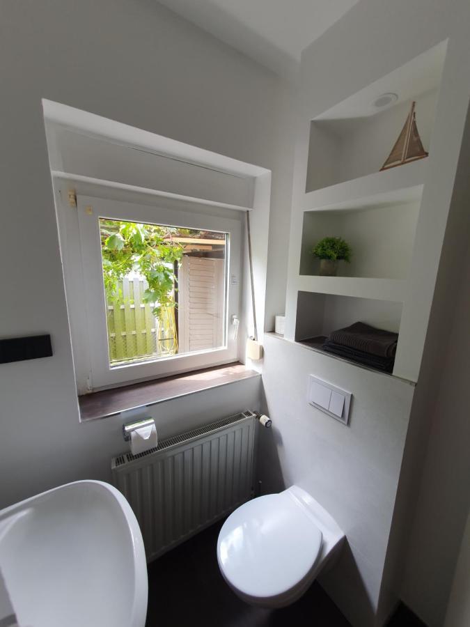 Neumuehler Hof Ferienwohnung "Stefan" Bietet 4 Schlafzimmer Und 4 Baeder , Eine Grosse Badewanne Und Grosser Terrasse Zum Garten, Kostenfreie Parkmoeglichkeiten 슈베린 외부 사진